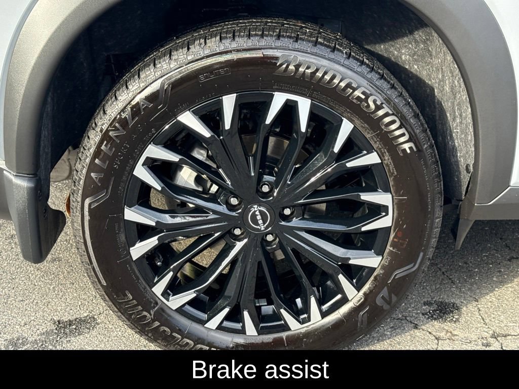 Certified 2026 Nissan Rogue Dark Armor FWD image 10