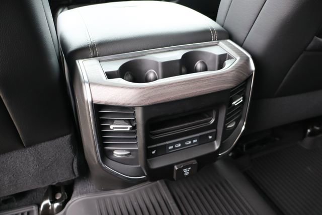New 2026 RAM 3500 Laramie AWD/4WD image 46