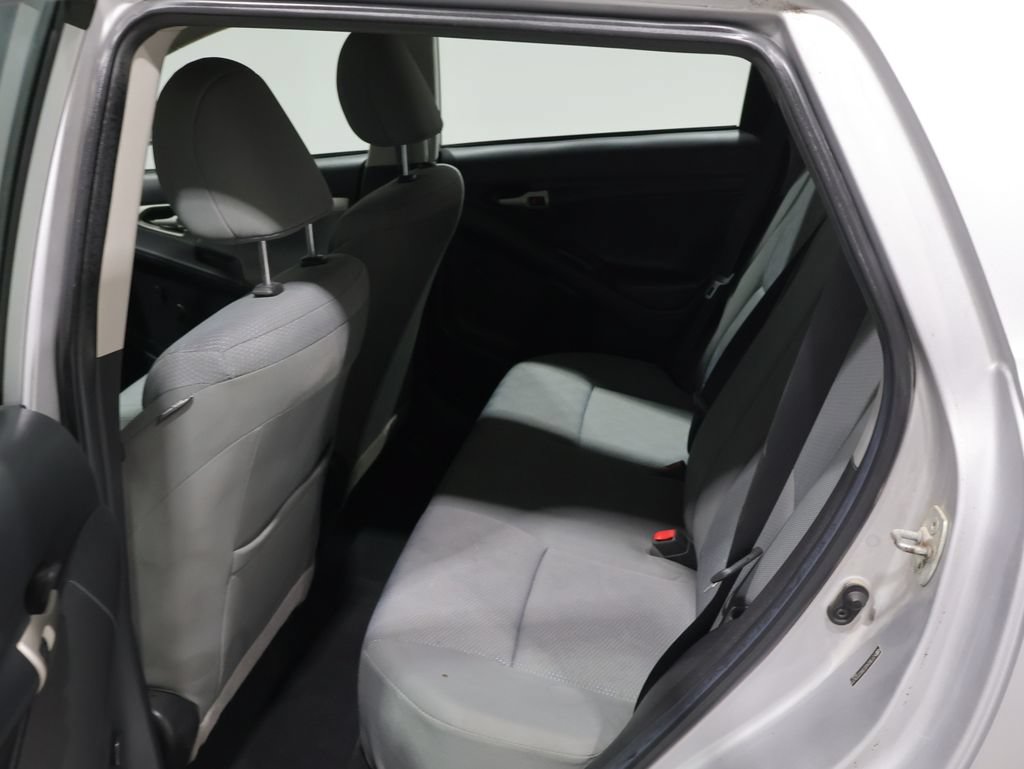 Used 2009 Toyota Matrix FWD image 14
