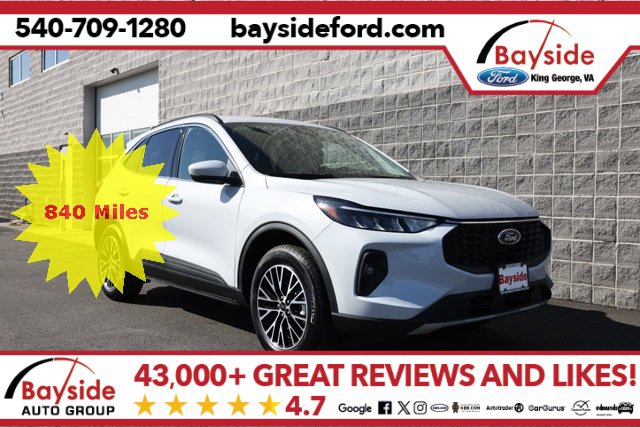 New 2025 Ford Escape SE