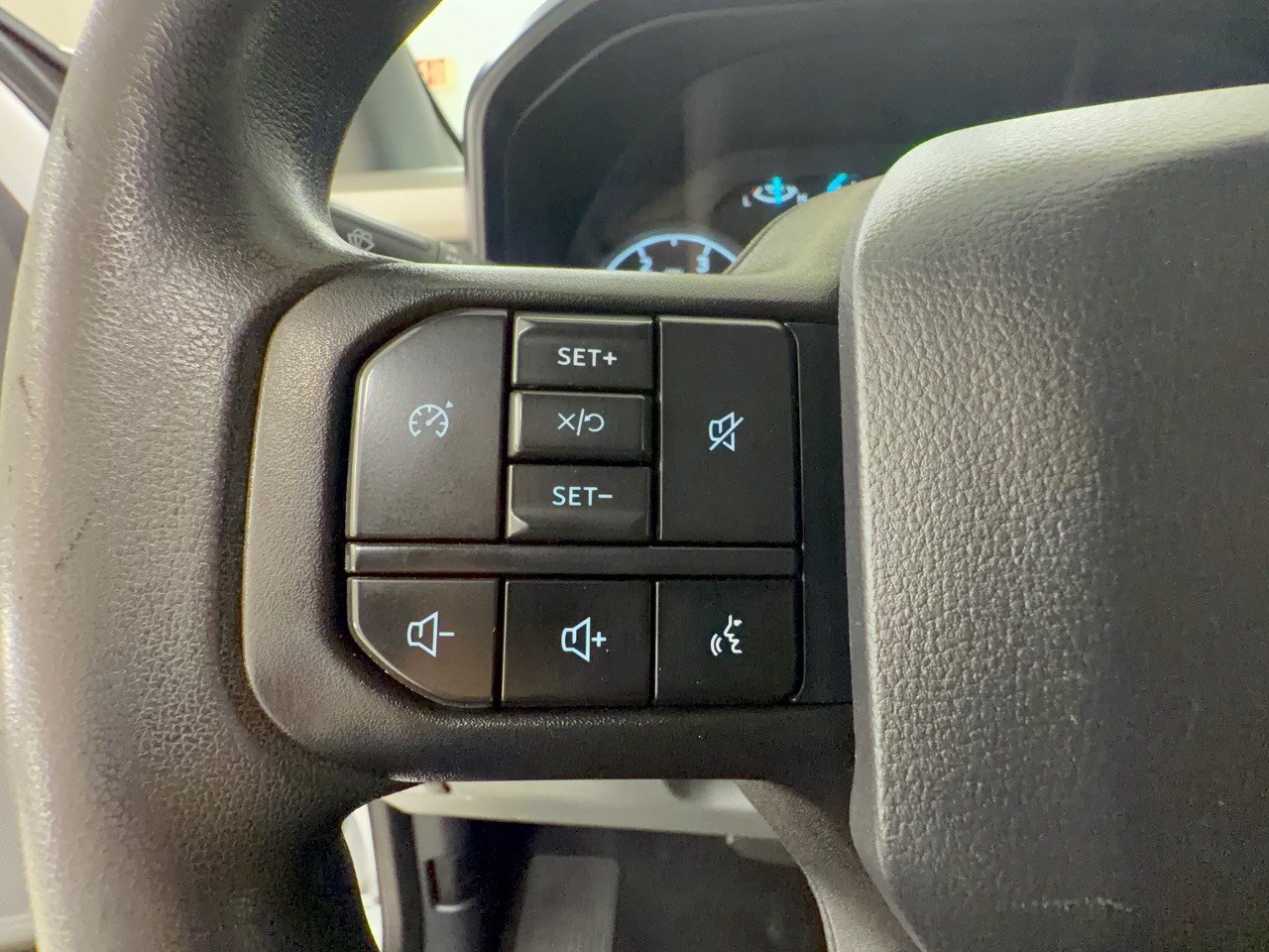 Certified 2024 Ford F250 XLT AWD/4WD image 18