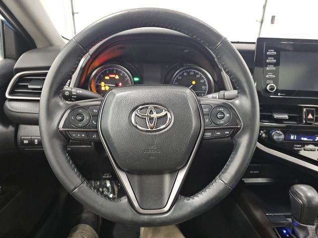 Certified 2023 Toyota Camry SE w/ Convenience Package image 19
