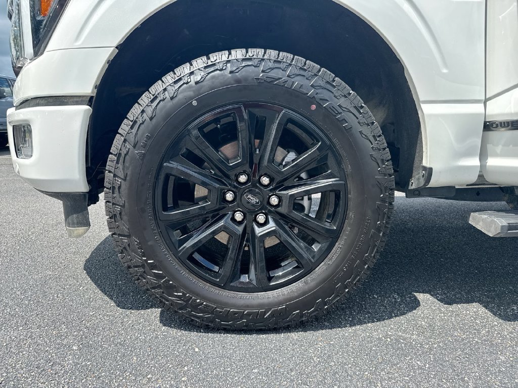 Used 2024 Ford F150 Platinum w/ FX4 Off-Road Package AWD/4WD image 27