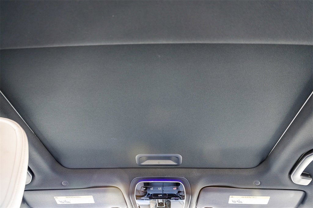 New 2025 Mercedes-Benz C 300 4MATIC Sedan image 16