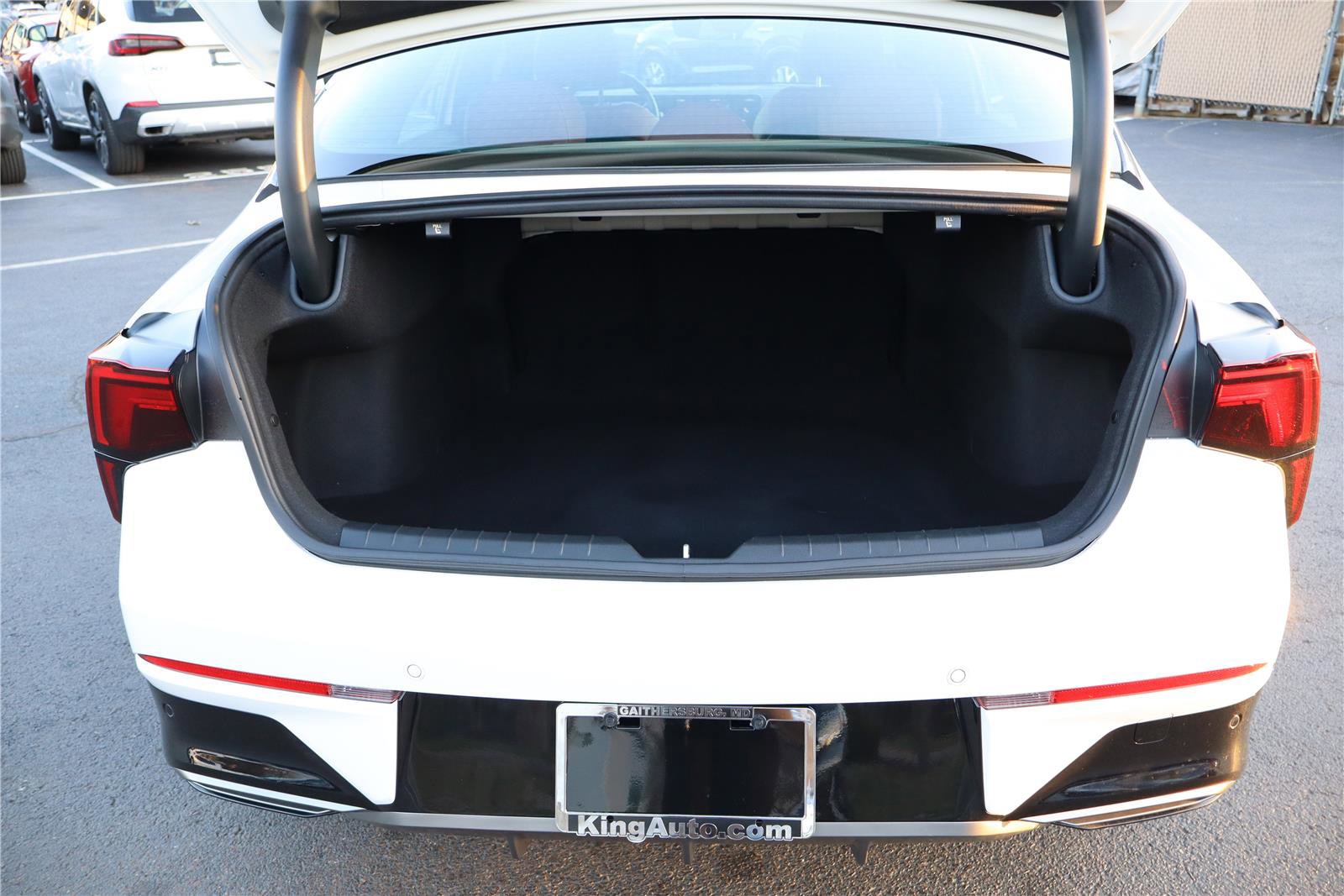 Used 2025 Kia K5 GT-Line w/ GT-Line Premium Package image 5