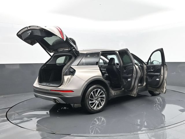 Used 2021 Lincoln Corsair AWD w/ Equipment Group 101A image 35