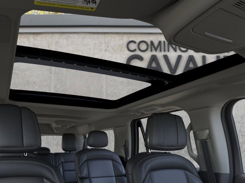 New 2026 Lincoln Navigator L Reserve AWD/4WD image 22