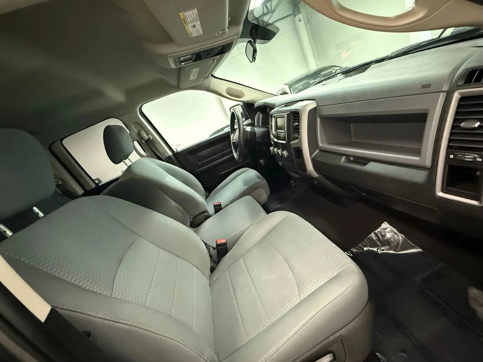 Used 2018 RAM 1500 Express w/ Express Value Package AWD/4WD image 22