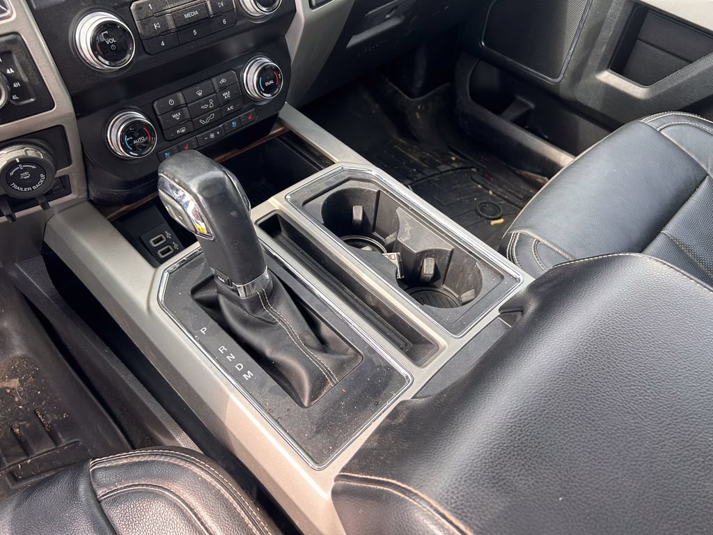 Used 2019 Ford F150 Lariat w/ Equipment Group 502A Luxury AWD/4WD image 26
