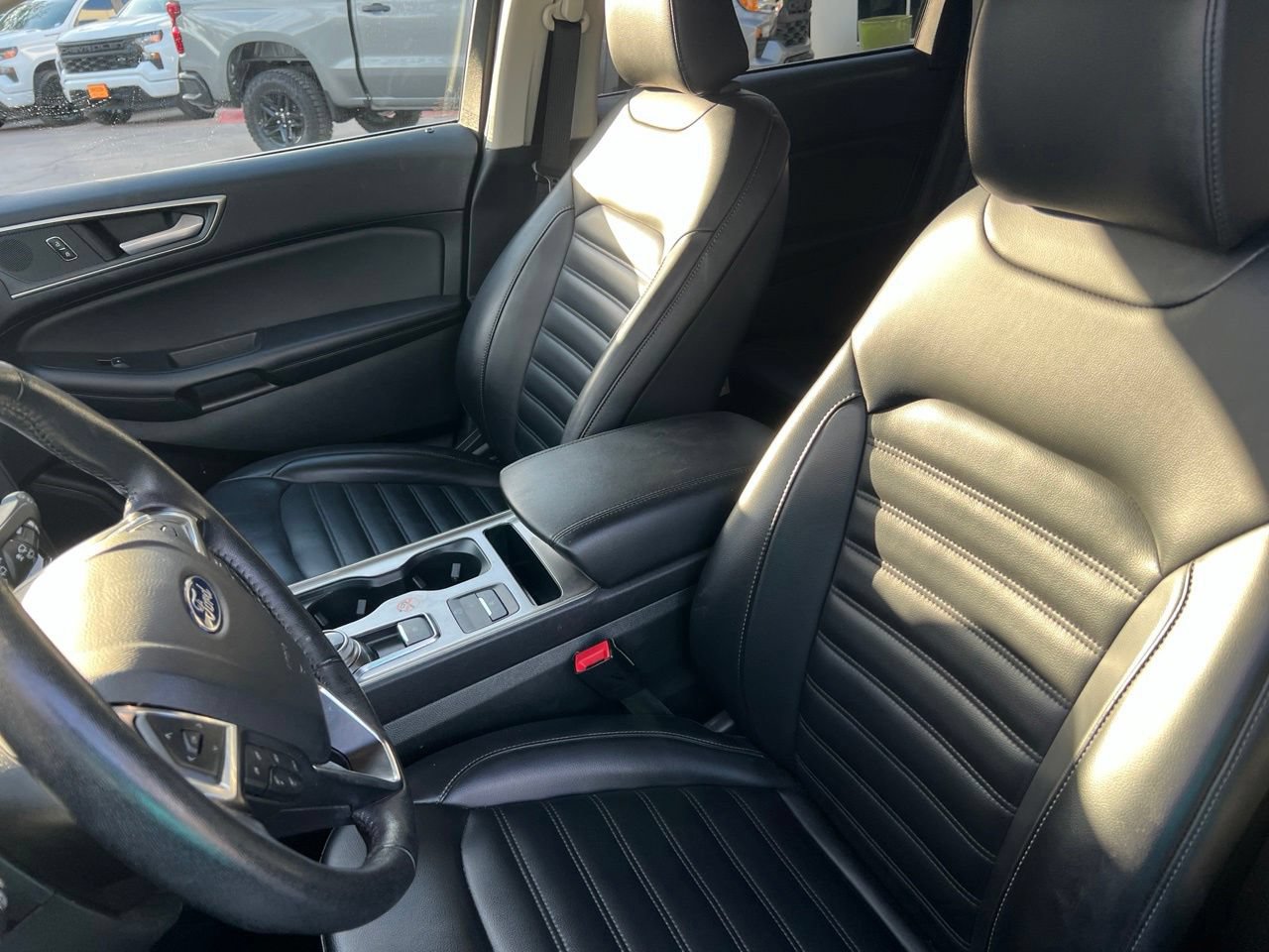 Used 2024 Ford Edge SEL AWD/4WD image 11