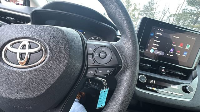 Used 2024 Toyota Corolla LE image 17