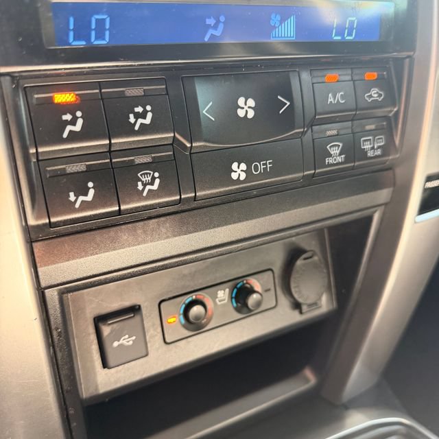 Used 2021 Toyota 4Runner Limited RWD image 31