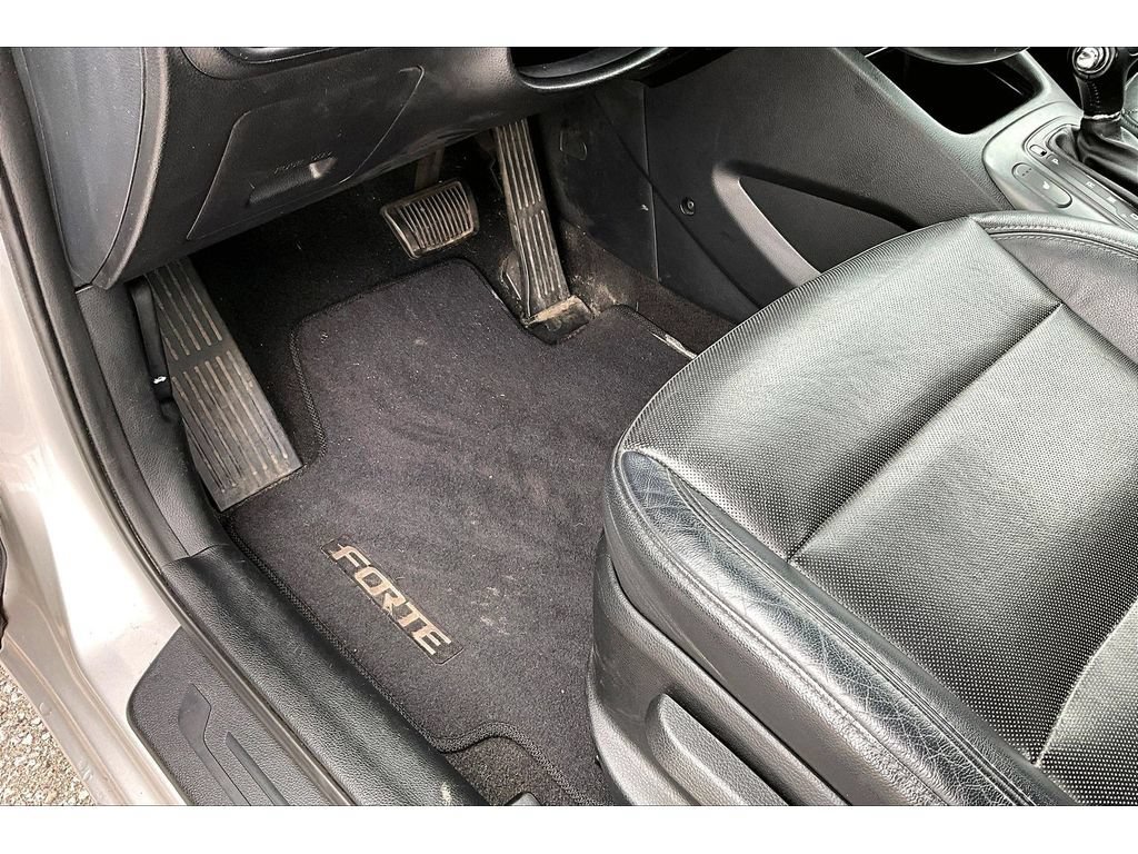Used 2016 Kia Forte EX w/ EX Premium Package FWD image 29