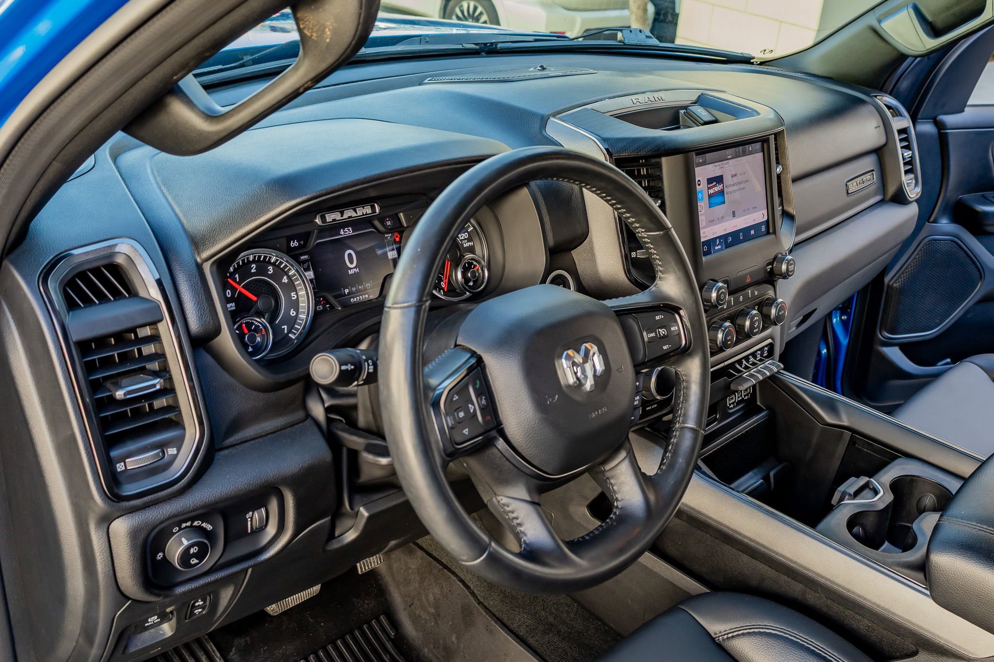 Used 2023 RAM 1500 Big Horn image 17