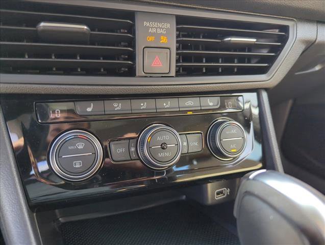 Used 2019 Volkswagen Jetta SE image 11