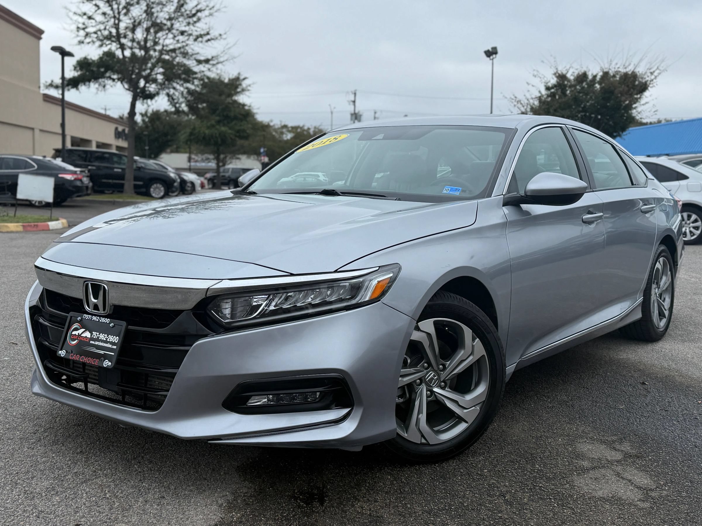 Used 2018 Honda Accord EX-L image 2