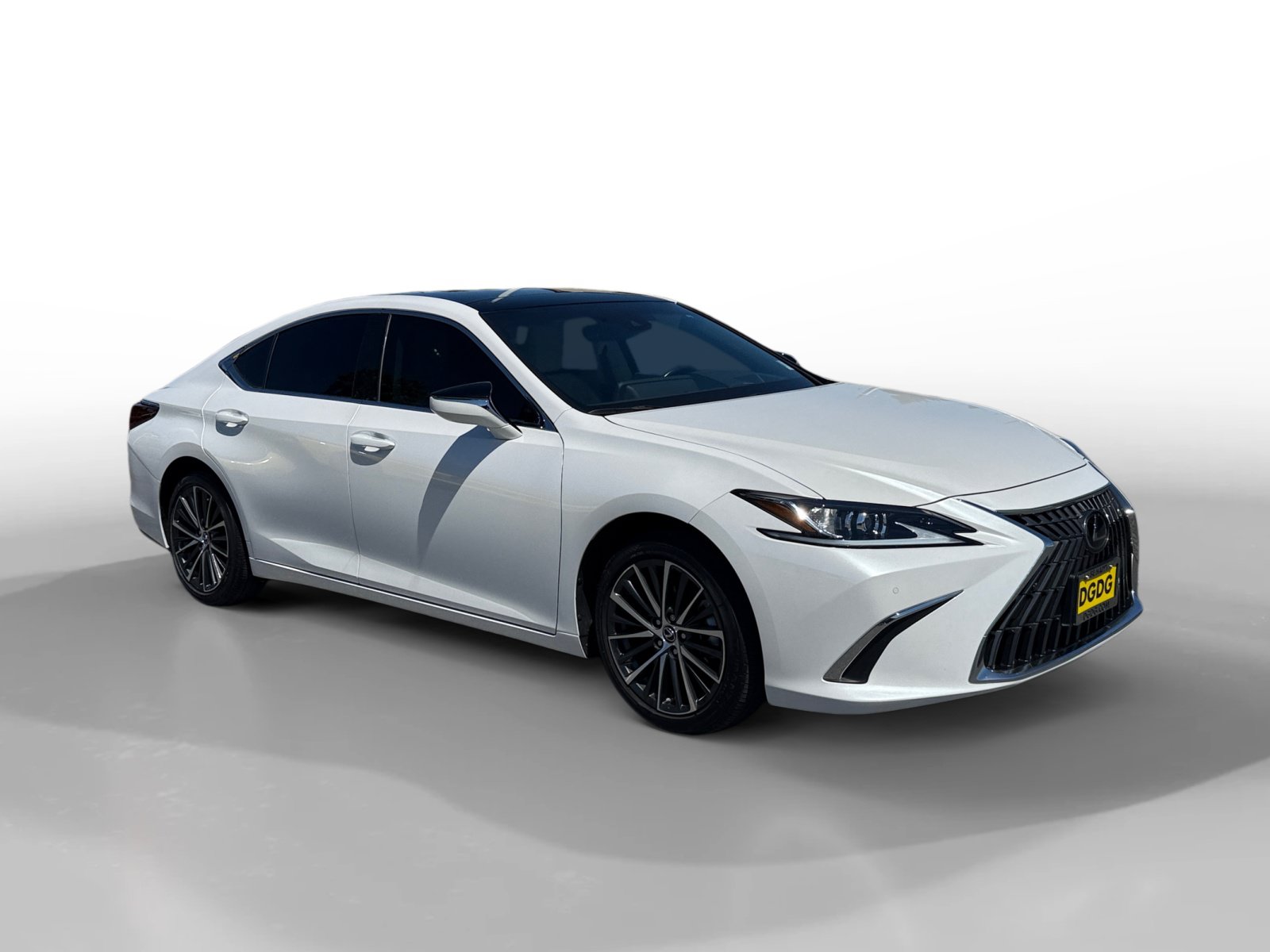 Used 2025 Lexus ES 350 w/ Premium Package FWD image 7