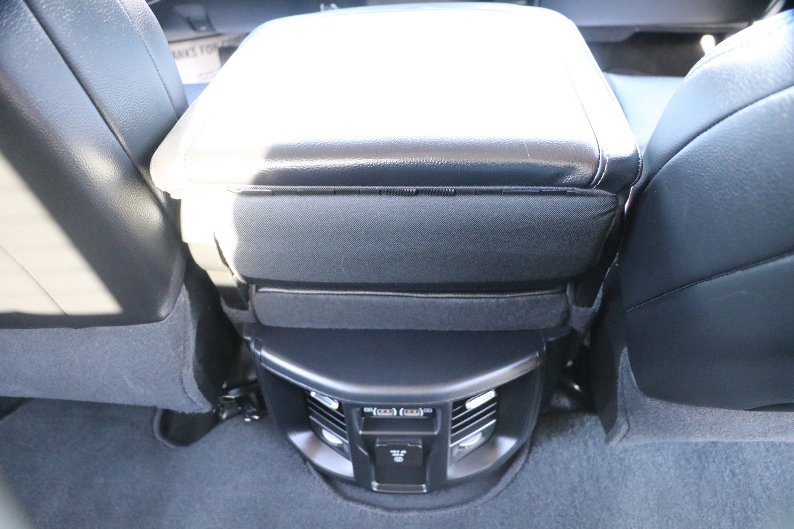 Used 2024 RAM 2500 Laramie w/ Safety Group image 32