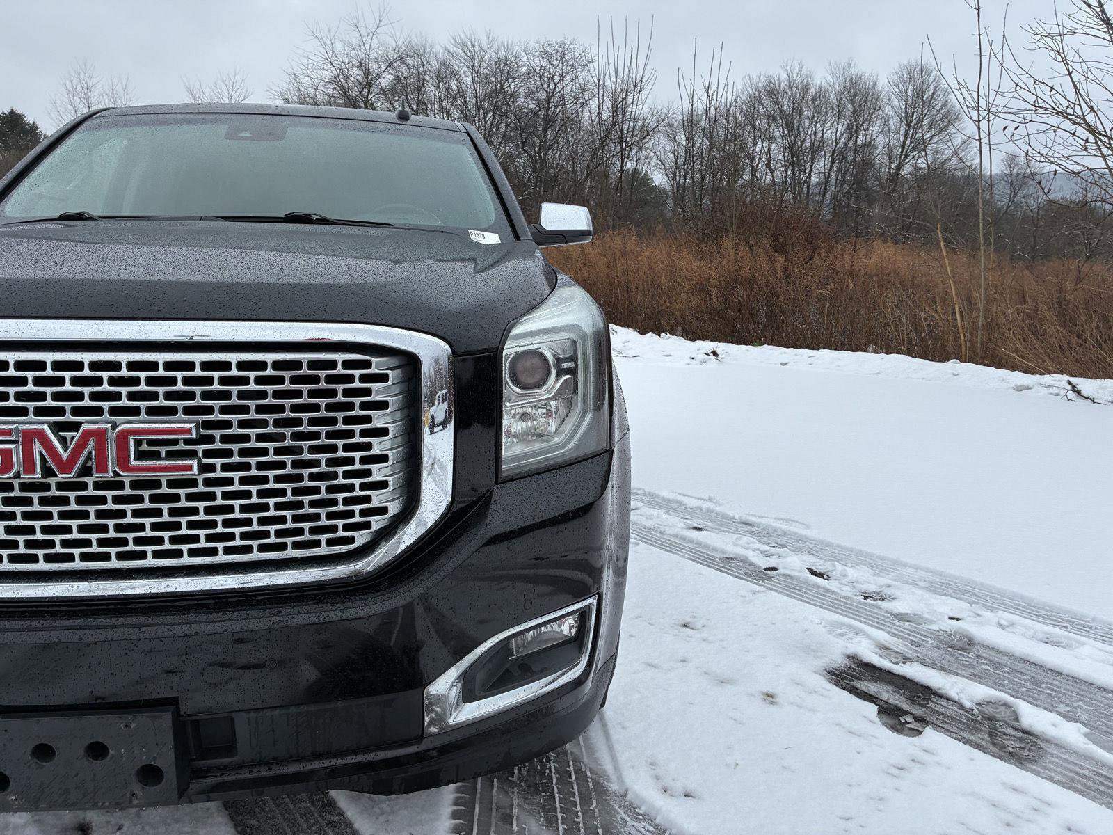 Used 2016 GMC Yukon Denali image 4