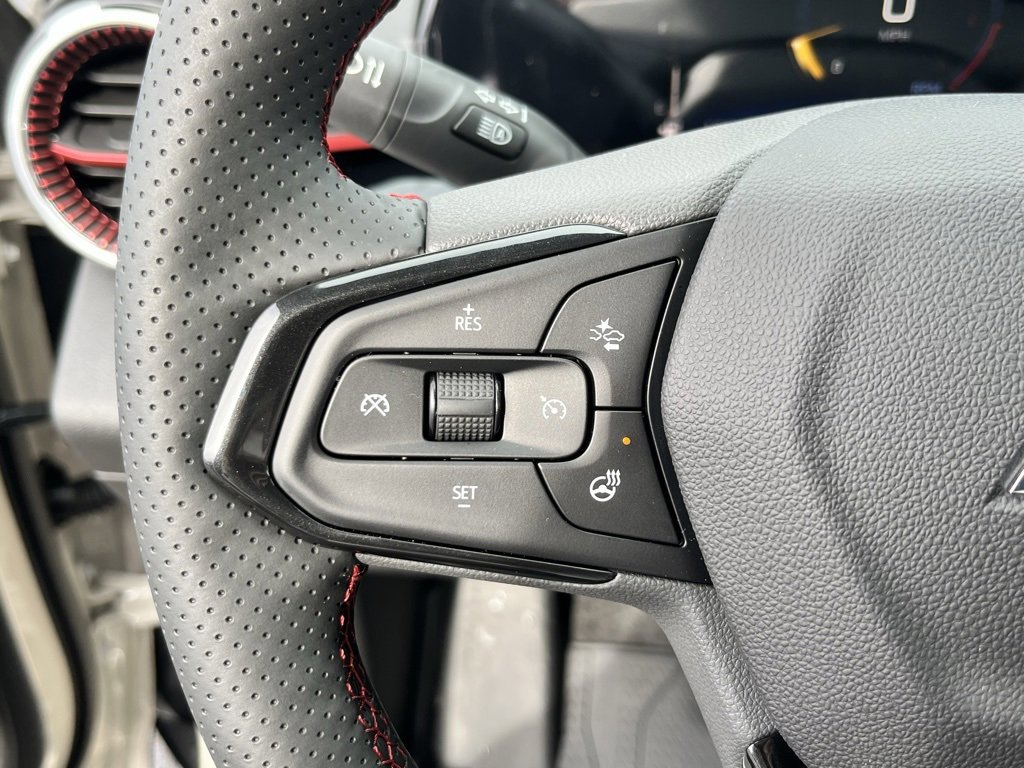 New 2026 Chevrolet Trax RS w/ Sunroof Package image 5