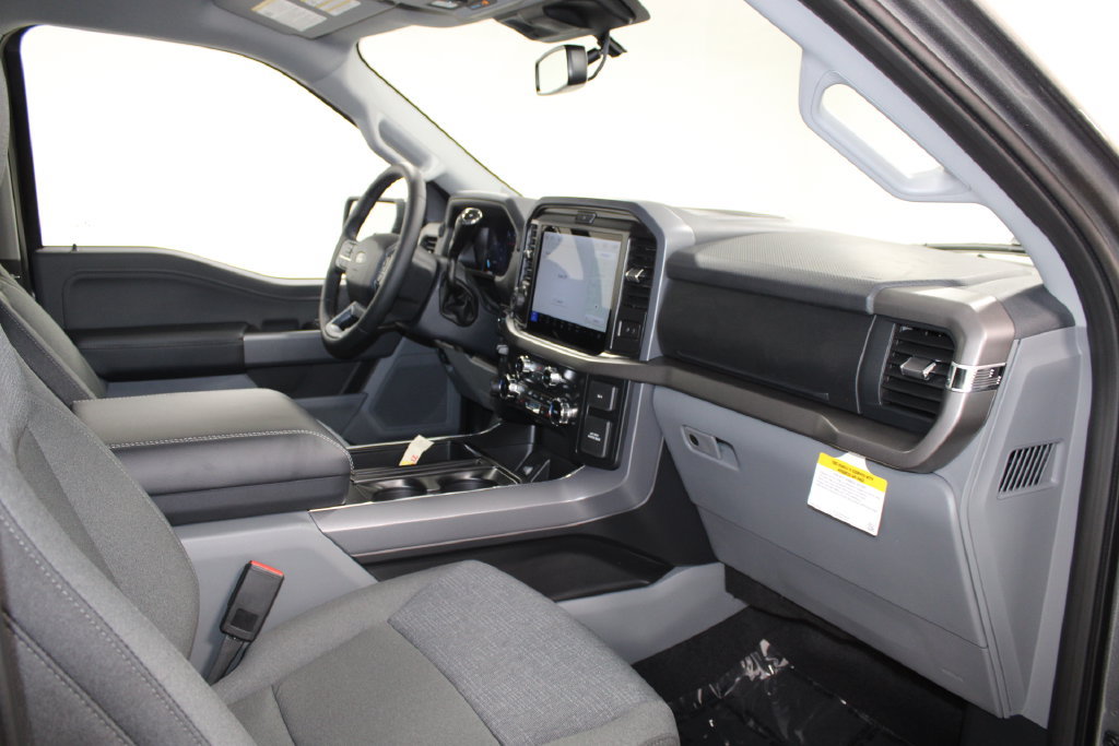 New 2026 Ford F150 XLT w/ Equipment Group 302A MID RWD image 29