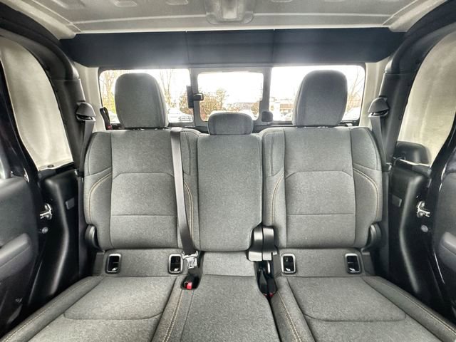 Used 2025 Jeep Gladiator Willys image 30