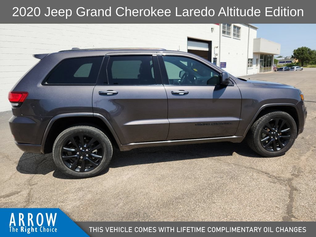 Used 2020 Jeep Grand Cherokee Altitude AWD/4WD image 14