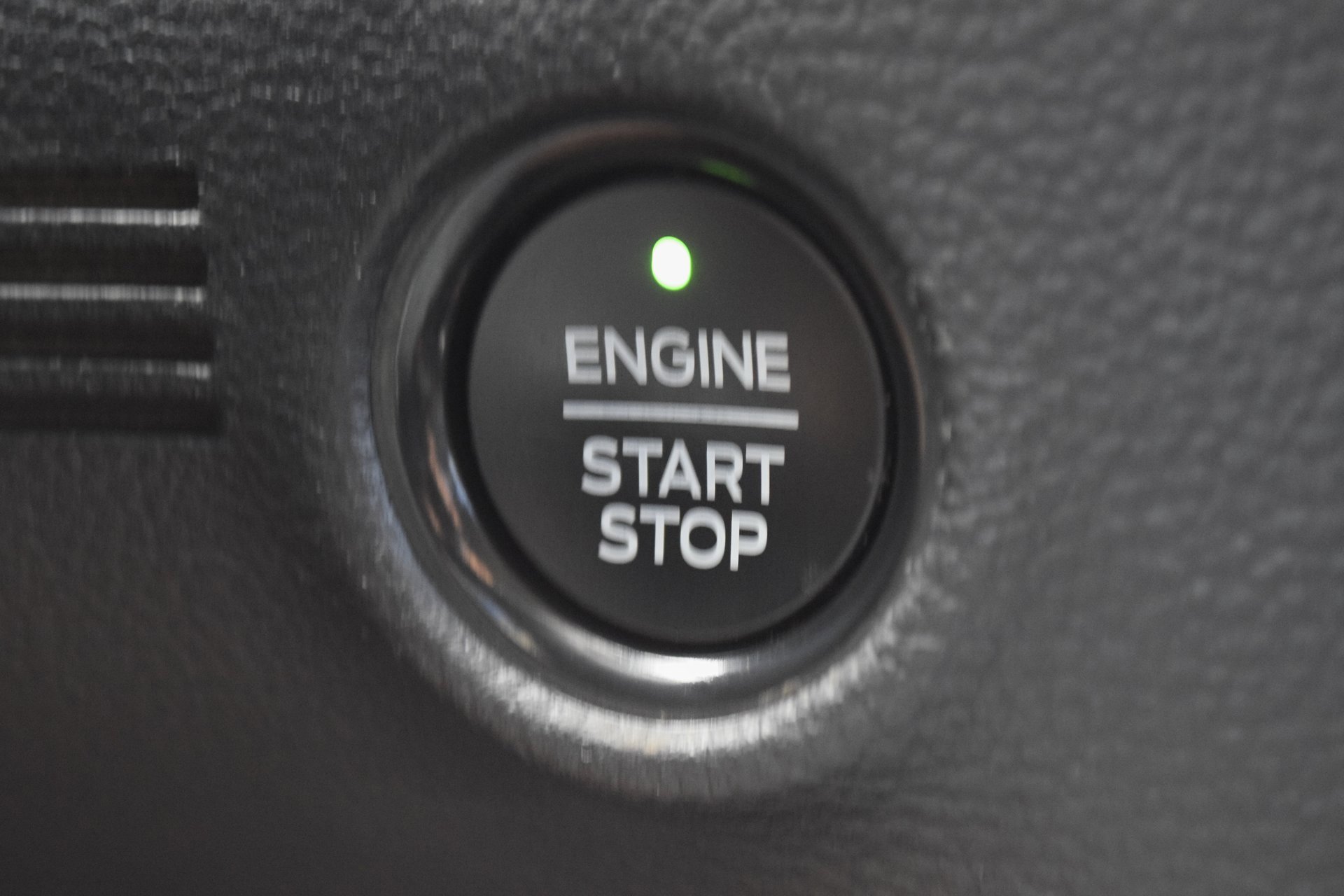 Used 2023 Ford Ranger Lariat w/ Equipment Group 501A High image 16