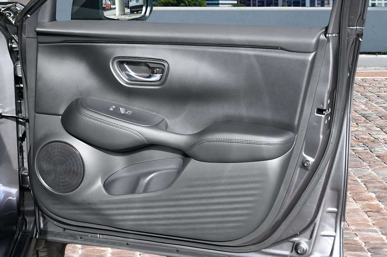 New 2026 Honda HR-V LX image 12