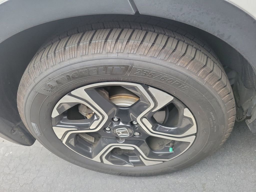 Used 2019 Honda CR-V Touring image 11