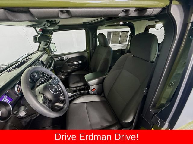 Used 2021 Jeep Wrangler Sport AWD/4WD image 5