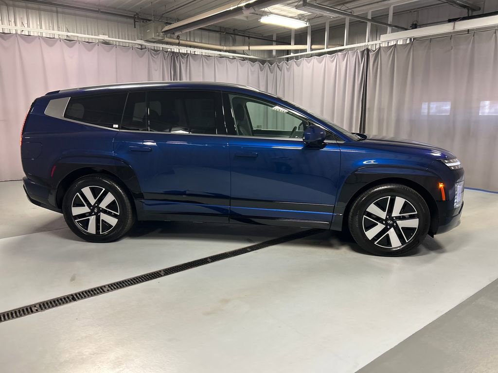 New 2026 Hyundai Ioniq 9 SEL image 8