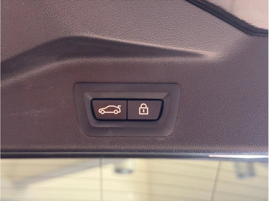 Used 2023 BMW X5 sDrive40i image 32