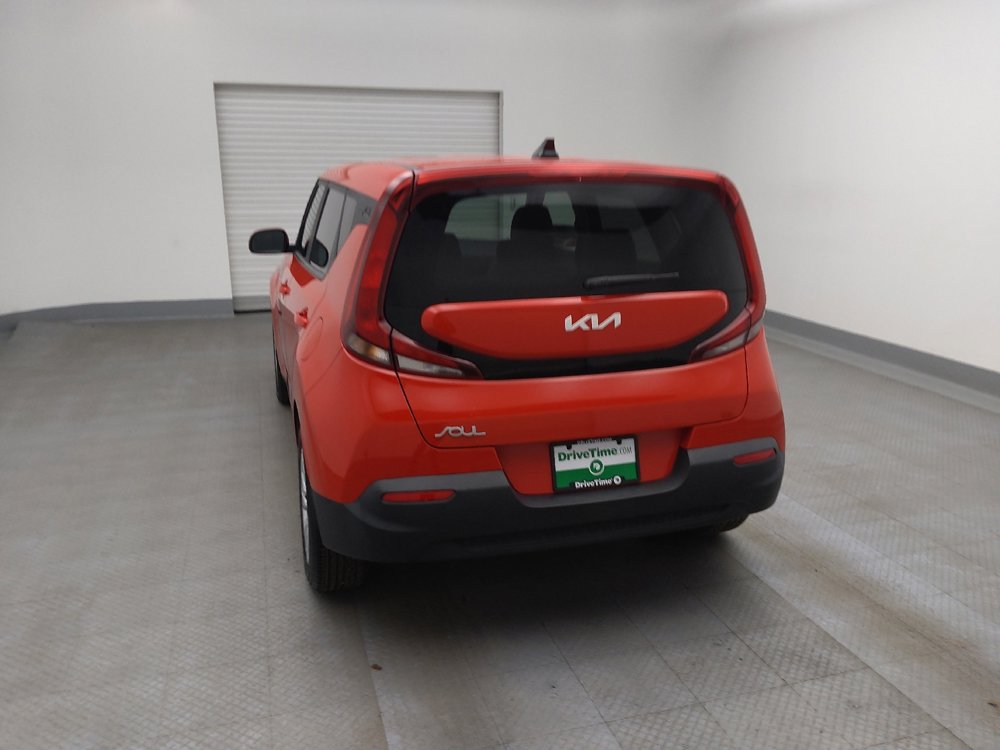 Used 2022 Kia Soul LX FWD image 6