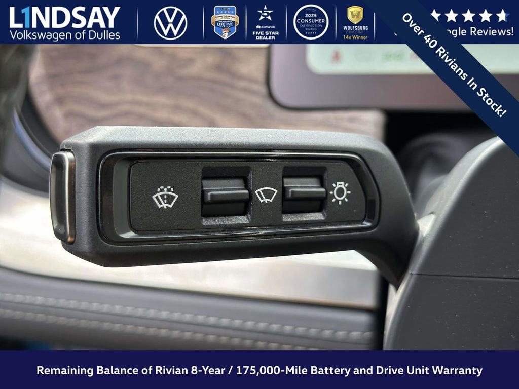 Used 2022 Rivian R1T Adventure image 20