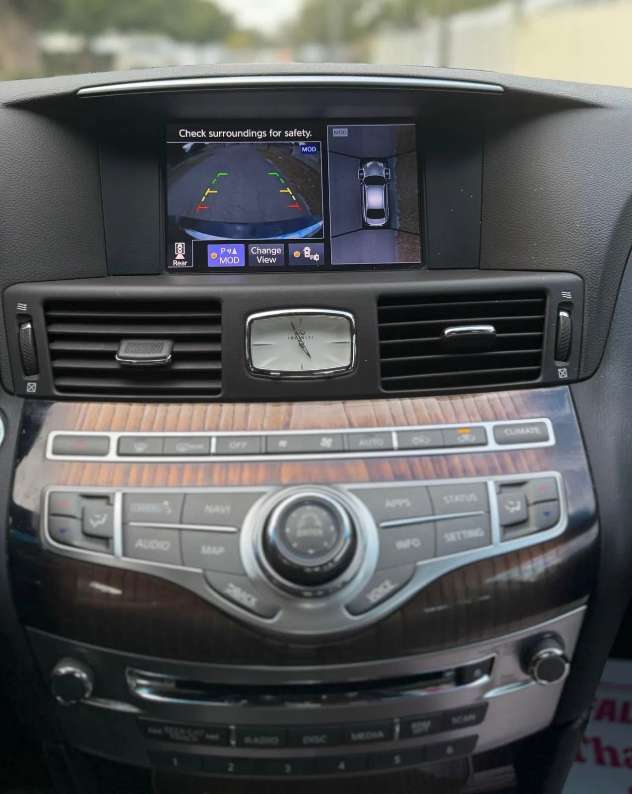 Used 2019 INFINITI Q70 L 3.7 w/ Sensory Package image 13