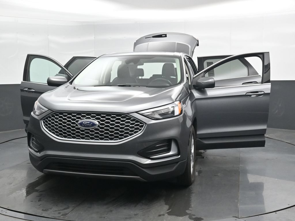 Used 2024 Ford Edge SEL AWD/4WD image 48