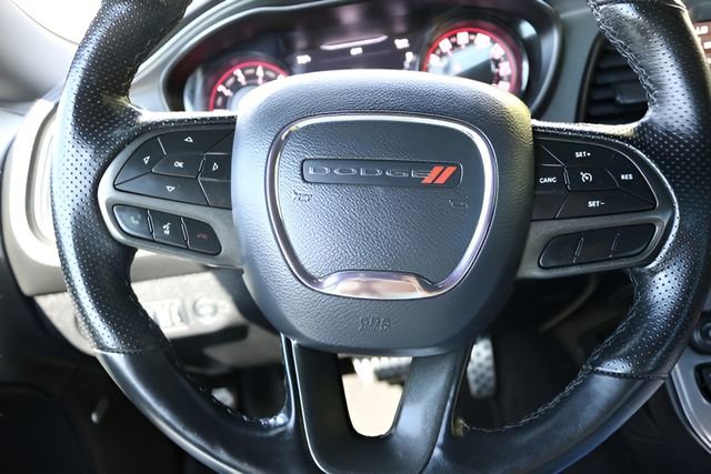 Used 2023 Dodge Challenger SXT w/ Plus Package image 18