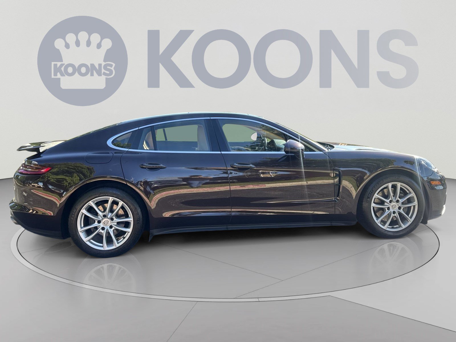 Used 2020 Porsche Panamera 4S AWD/4WD image 5