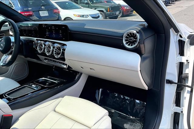 Used 2026 Mercedes-Benz CLA 250 4MATIC image 15