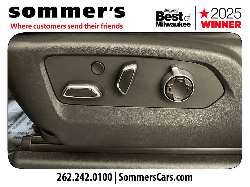 Used 2024 GMC Sierra 2500 Denali Ultimate AWD/4WD image 10