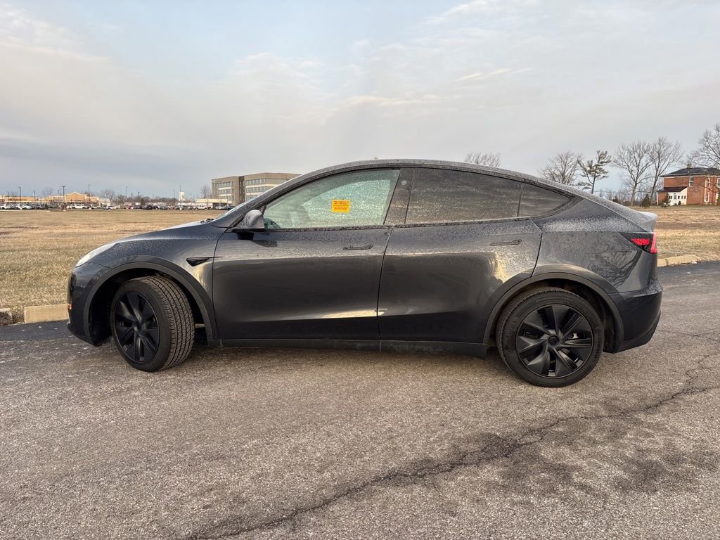 Used 2024 Tesla Model Y Long Range image 6