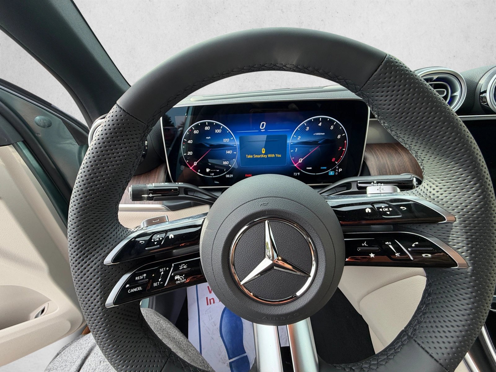 New 2027 Mercedes-Benz GLC 300 4MATIC image 10