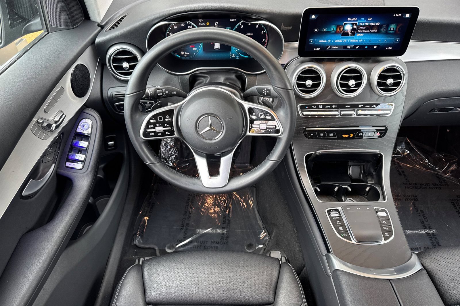 Used 2022 Mercedes-Benz GLC 300 w/ Premium Package Lite image 13