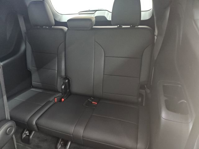 Used 2025 Buick Enclave Preferred image 6
