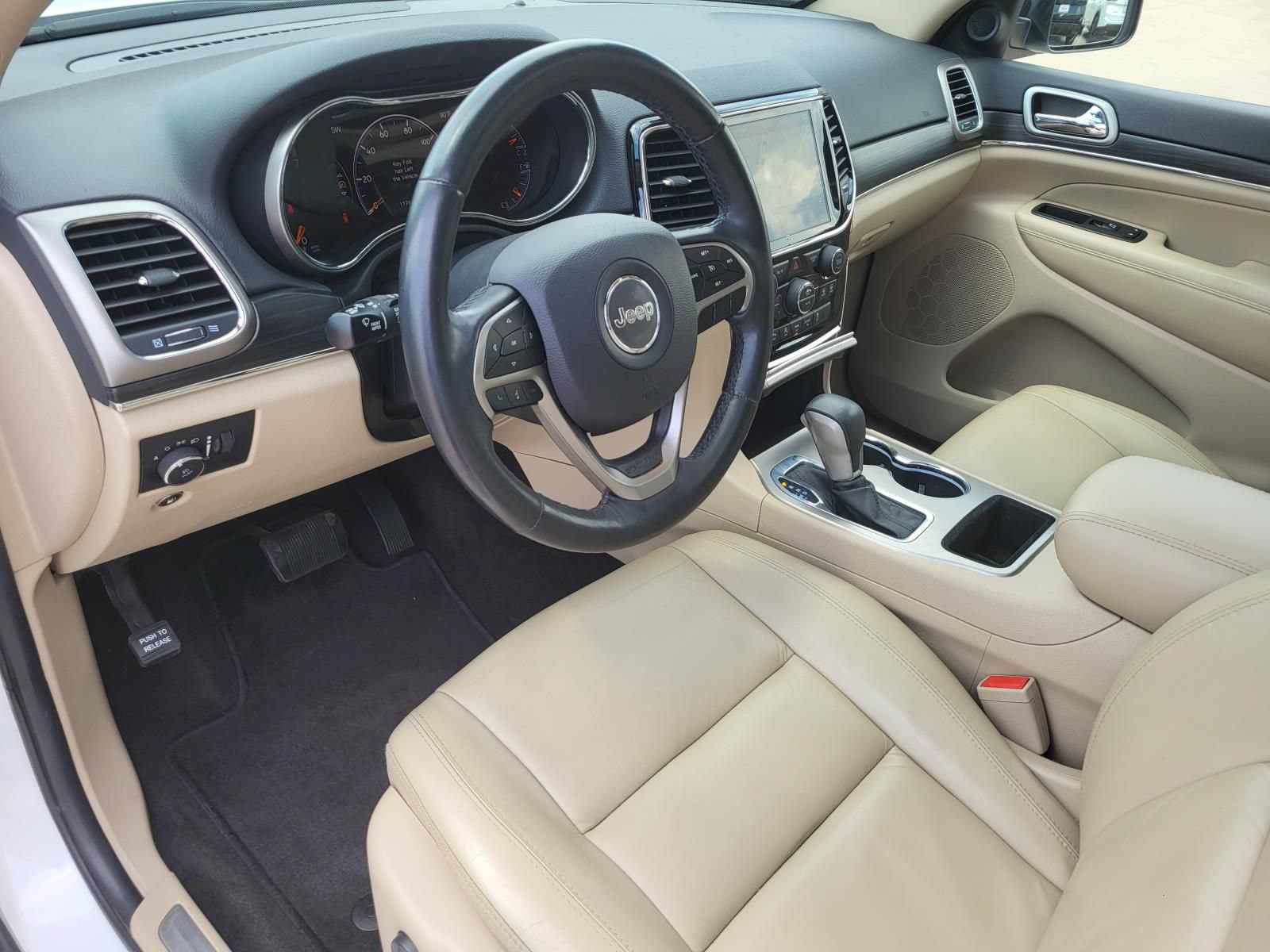 Used 2019 Jeep Grand Cherokee Limited RWD image 26
