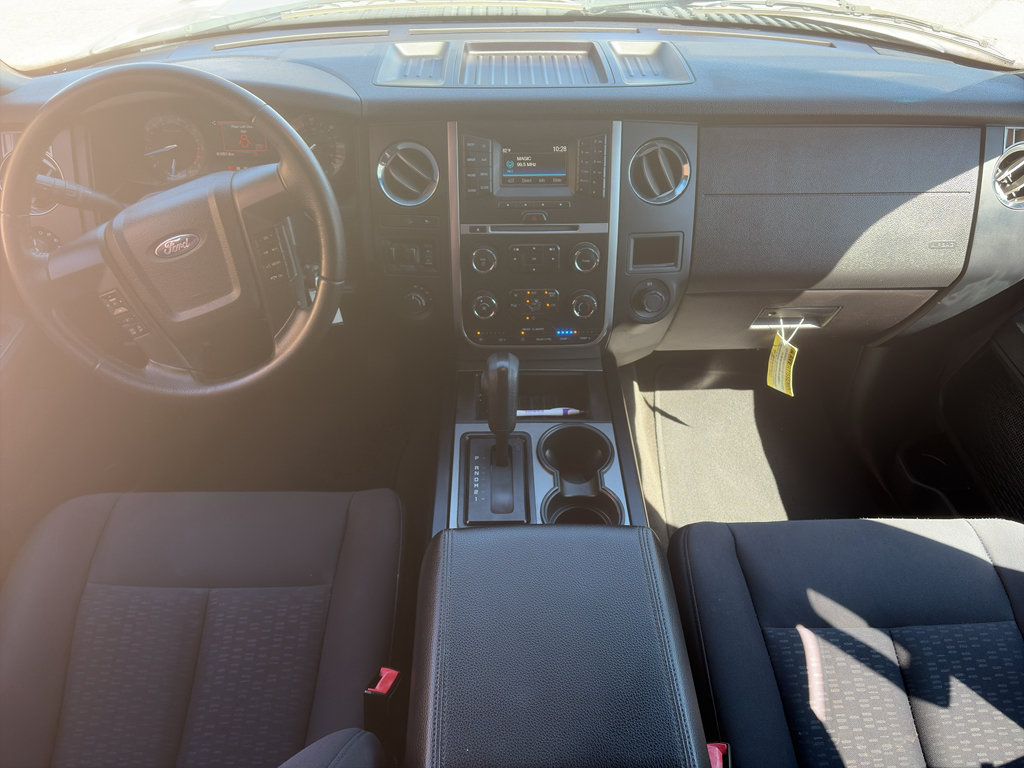 Used 2017 Ford Expedition EL XL w/ Equipment Group 101A AWD/4WD image 16