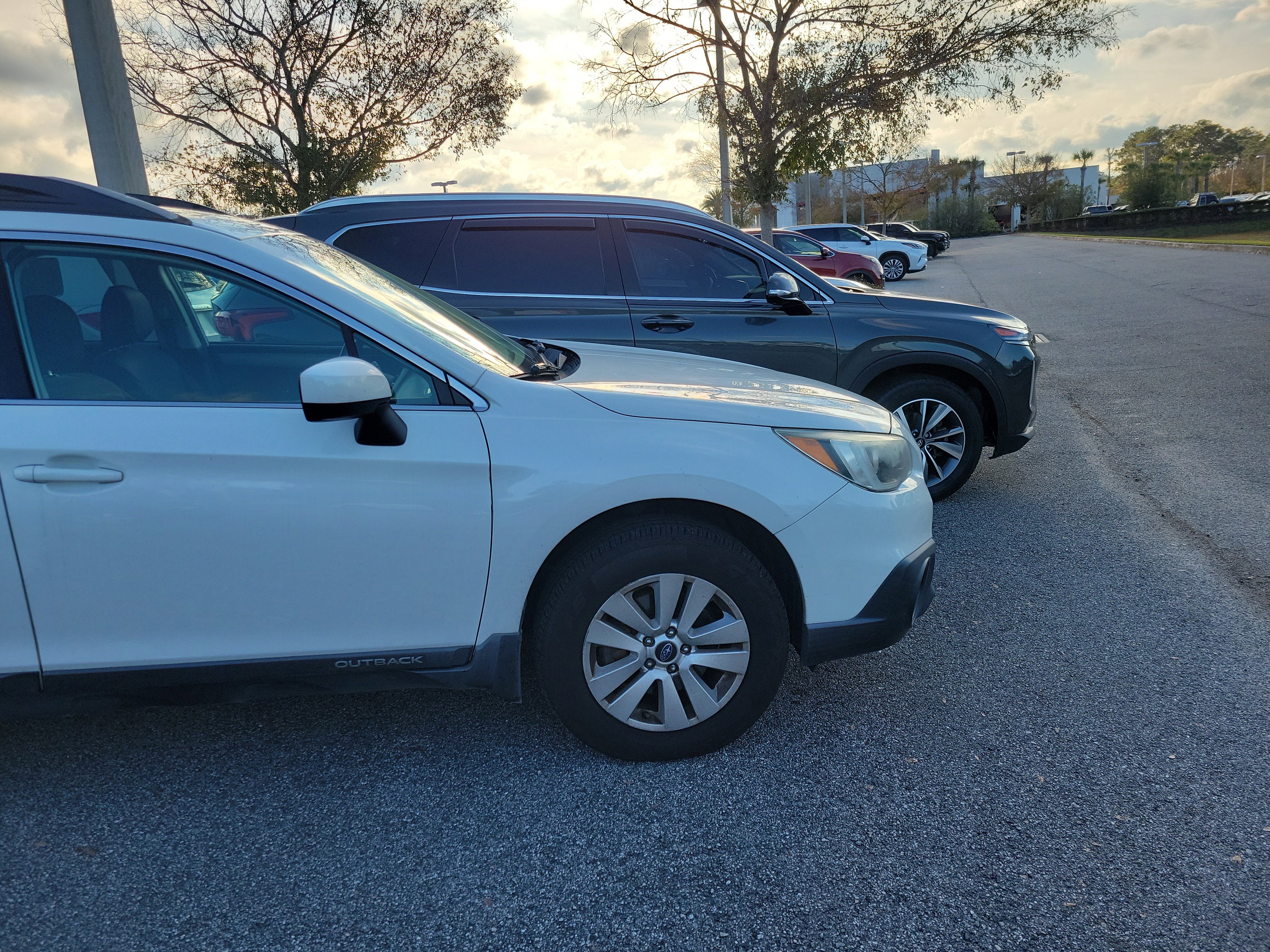 Used 2015 Subaru Outback 2.5i Premium image 10