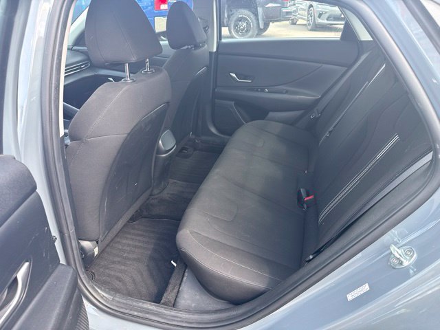 Used 2022 Hyundai Elantra SEL FWD image 10