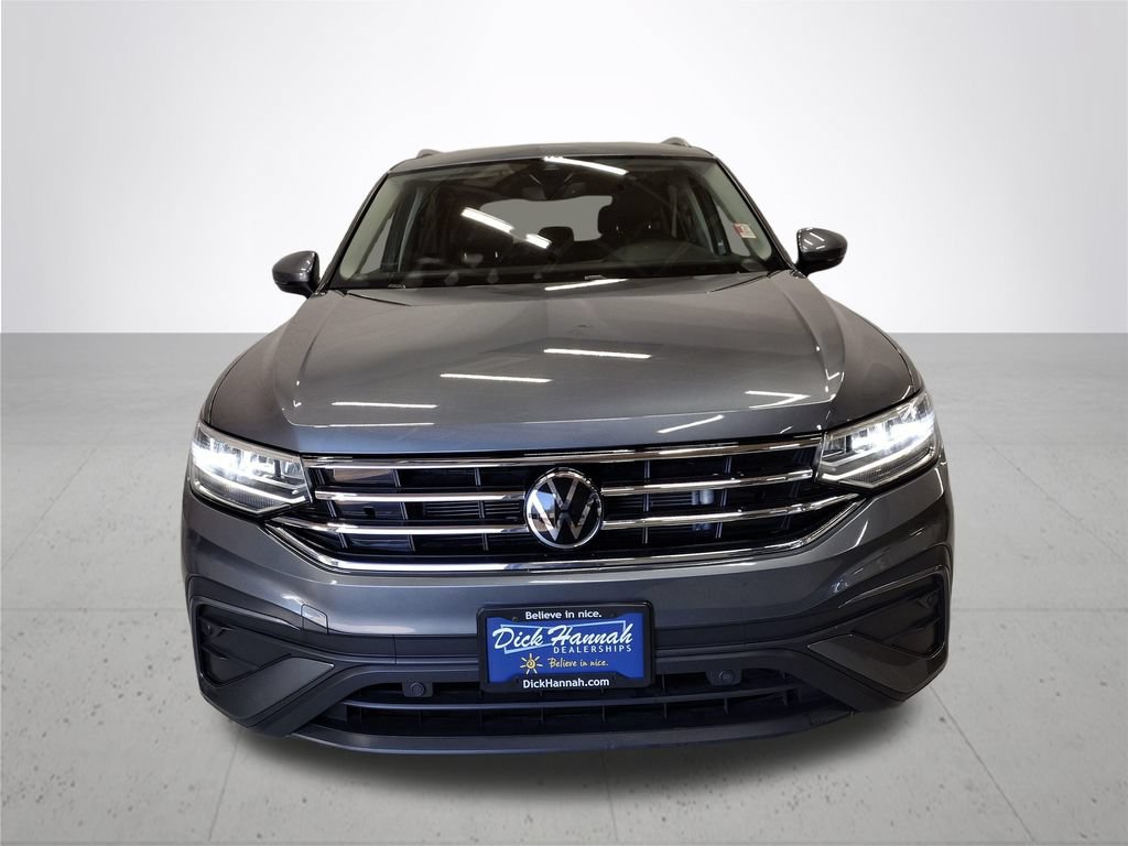 Used 2023 Volkswagen Tiguan SE AWD/4WD image 3